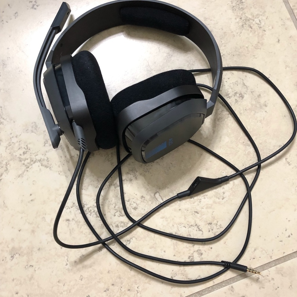 Astro A10 Gaming Headset